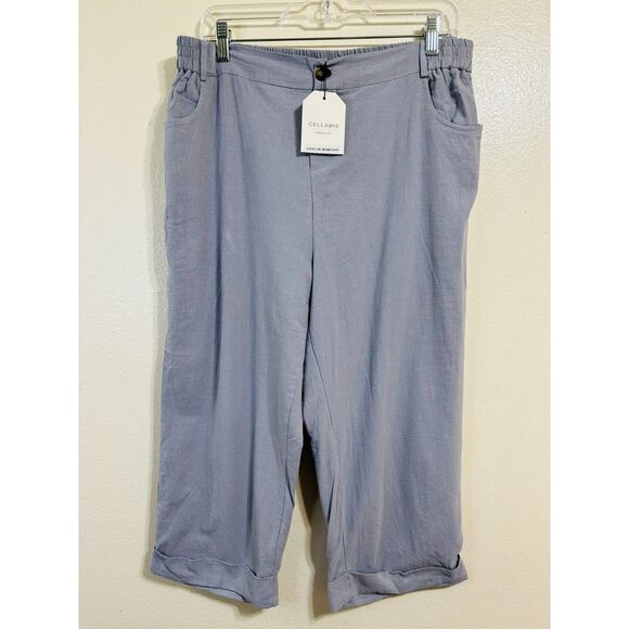 Cellabie Women's Cuffed Capri Pants Plus Size 2X Crepe Texture Slash Pockets - Picture 1 of 6
